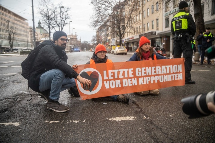 Klimatičtí aktivisté půjdou do vězení 