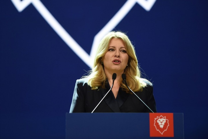 Čaputová se sejde se Zemanem