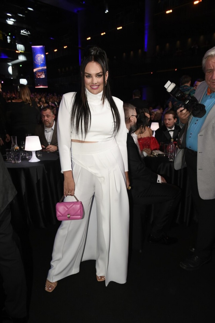 Ewa Farna byla nádherná