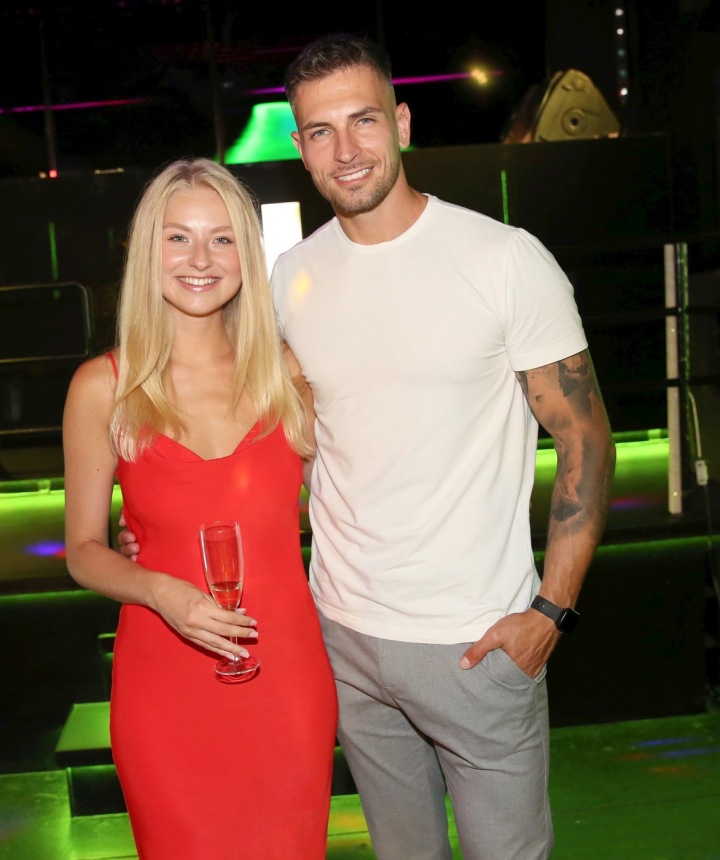 Matěj Quitt s partnerkou