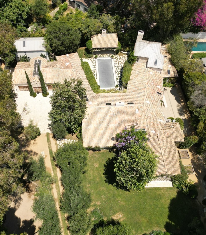 Na žádný luxus to nevypadá