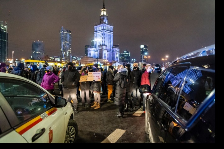 Protesty ve Varšavě Protesty ve Varšavě