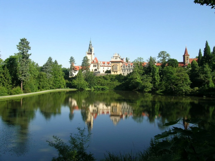 Průhonický park a zámek Průhonický park a zámek