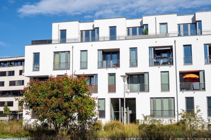 Ukázka moderního řadového domu v Německu