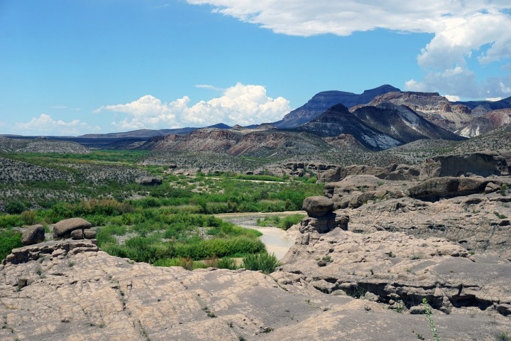 Hranice USA a Mexika