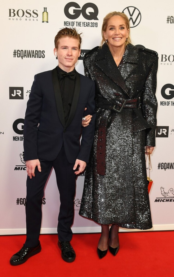 Sharon Stone se synem Roanem v Berlíně Sharon Stone se synem Roanem v Berlíně