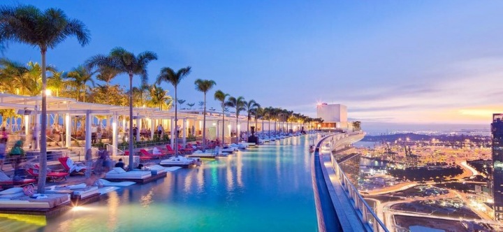 Marina Bay Sands, apartmá Orchid s výhledem na město pro 2 na 5 nocí: 99 700 Kč