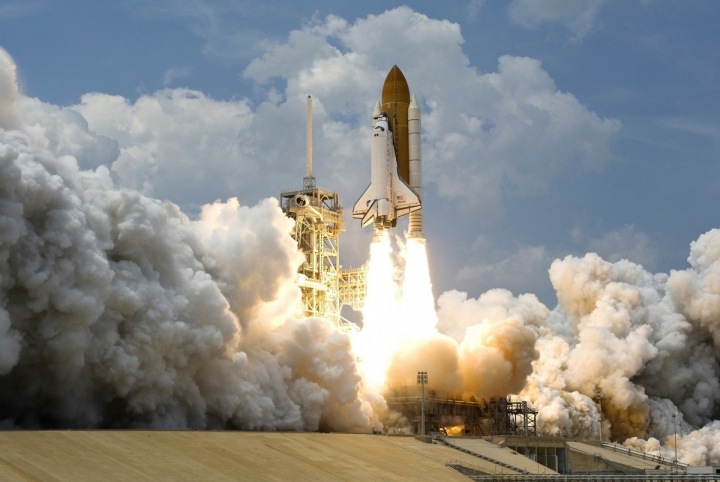 Start rakety. Start rakety.