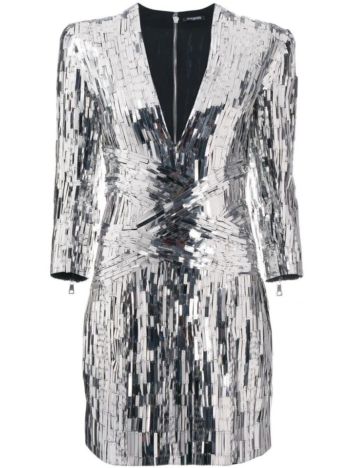 Stříbrné šaty Balmain Stříbrné šaty Balmain