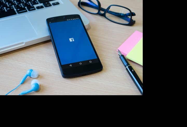 Facebook chce peníze Facebook chce peníze