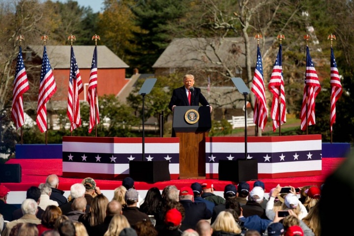 Trump před svými fanoušky Trump před svými fanoušky