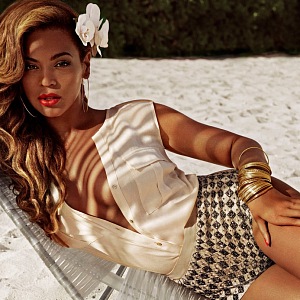 Beyonce se take může pochlubit velmi atraktivním pozadím