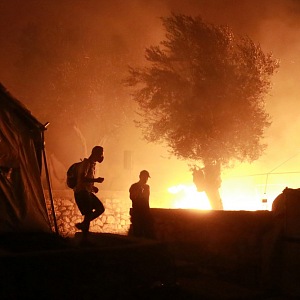 Požár v uprchlickém táboře na Lesbosu