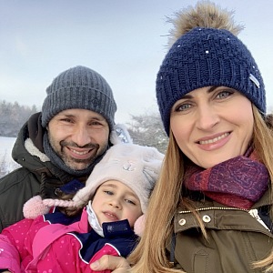 Robo Opatovský s manželkou a dcerou