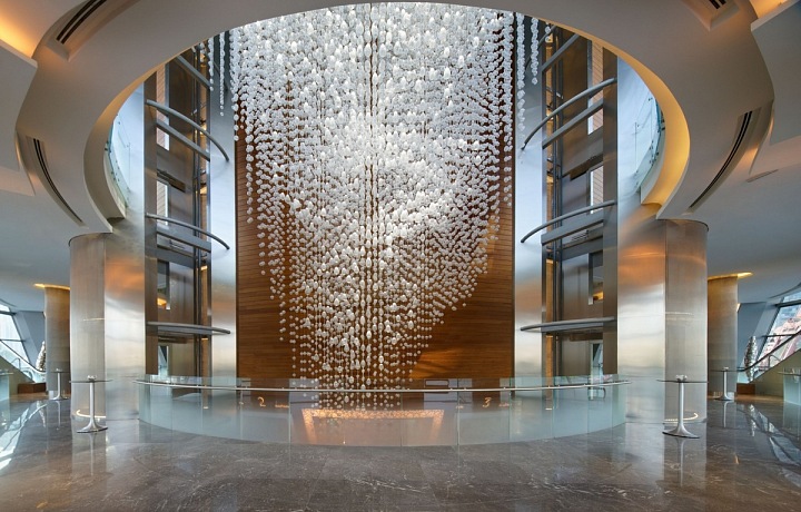 Lasvit svítidlo Symphony v Dubai Opera