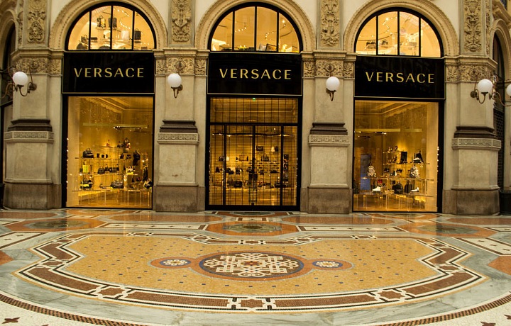 Galleria Vittorio Emanuele - butik Versace