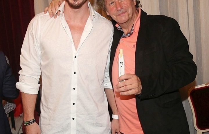 Hrdý Stanislav se svým synem.