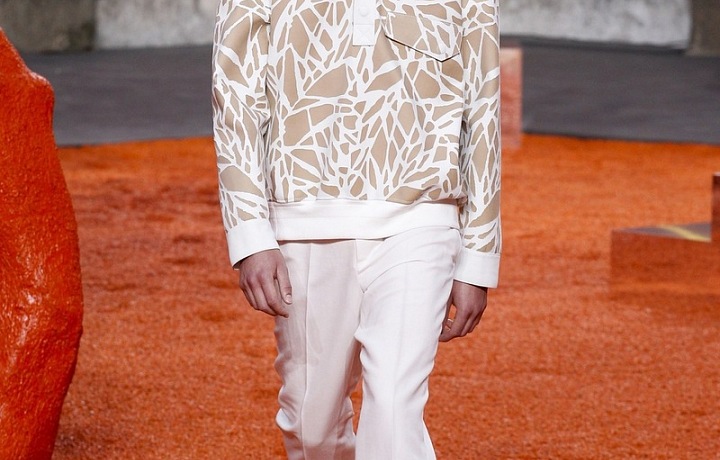 Krásné přírodní barvy a vzor.