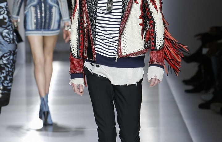 Rockový nářez v kolekci Balmain S/S 2018