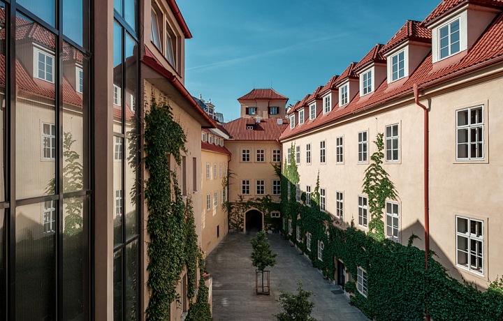 Areál humanitních ústavů Jilská