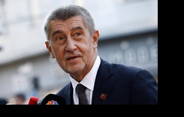 Andrej Babiš má zřejmě milenku, píší zdroje z okolí.