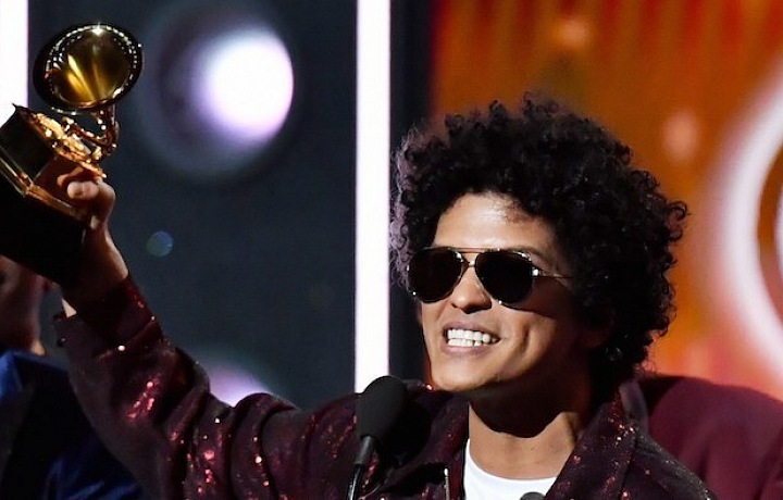 Bruno Mars