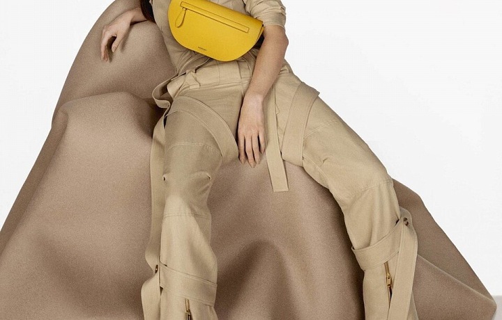 Burberry uvádí na trh svou novou kabelku