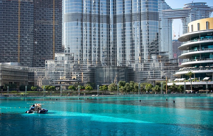 Chystáte se do Dubaje? Dejte si pozor na 3 podmínky, jinak vás vyhodí rovnou z letadla.