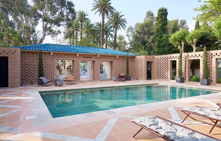 Chanel pop-up store Saint-Tropez