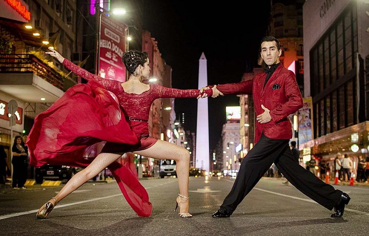 Neexistuje lepší místo, kam se vypravit na úžasnou prezentaci tance tango, než do Argentiny