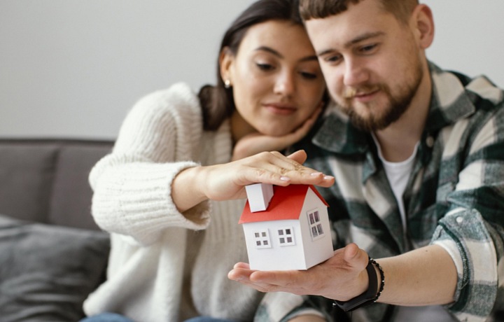 O úvěrech na bydlení uvažují často mladí