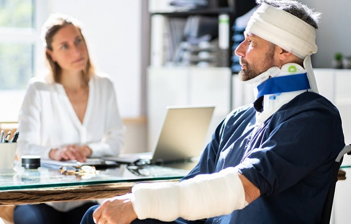 Lidé se díky pojištění chrání před budoucími riziky