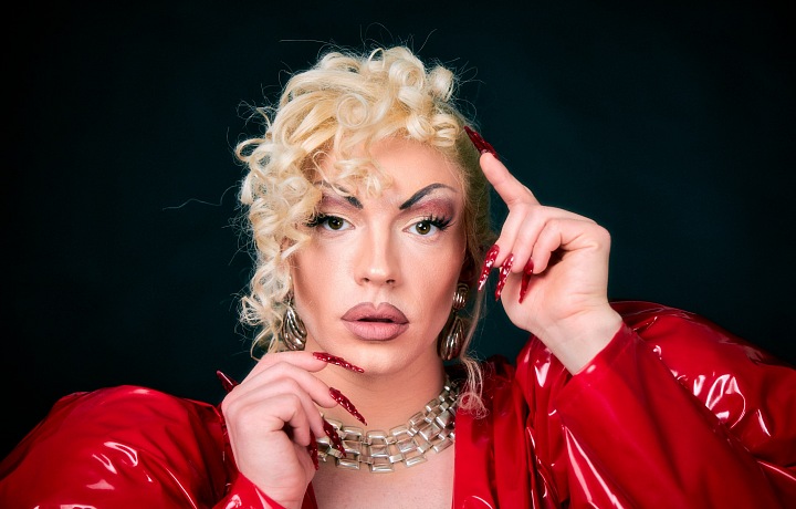 Drag queen creativeswine