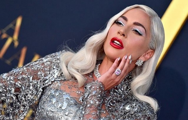 Elegantní Lady Gaga