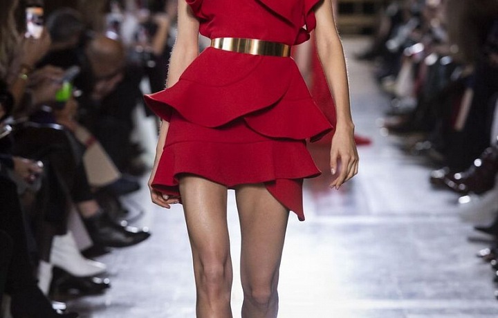 Božský Elie Saab znovu kouzlil