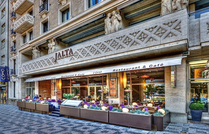 Hotel Jalta, Václavské náměstí