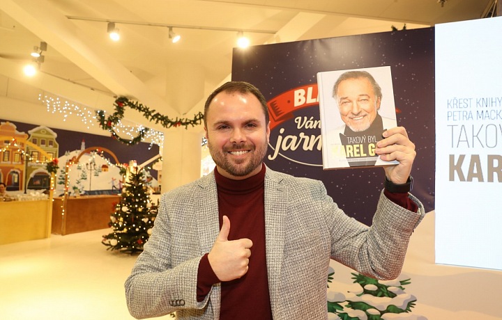 Petr Macek vydal knihu o Karlovi Gottovi.