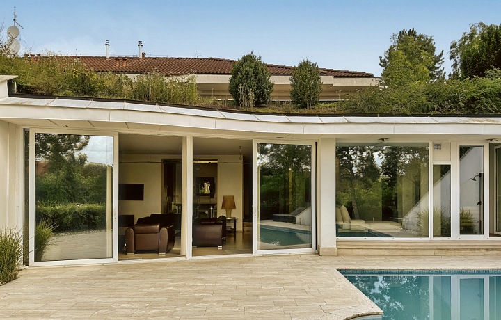 YT Luxury Property
