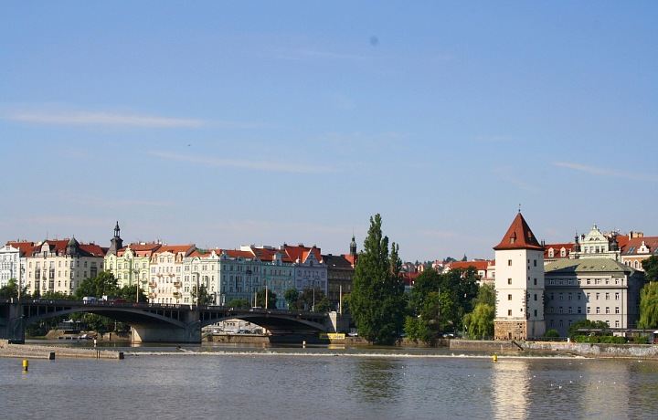 Pohled na Masarykovo nabřeží