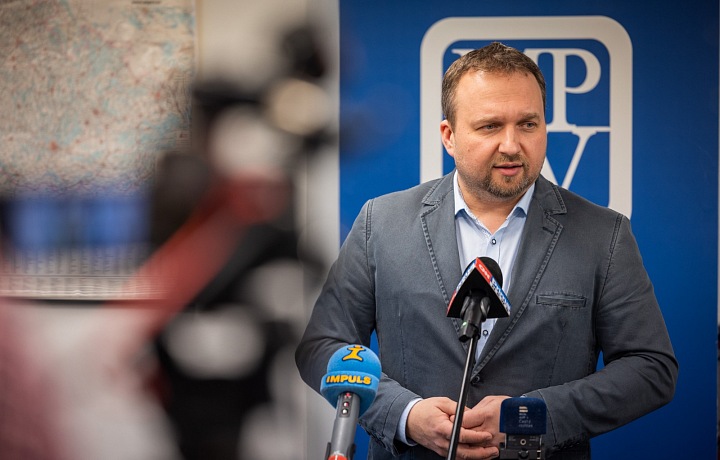 Ministr Marian Jurečka na svém ministerstvu