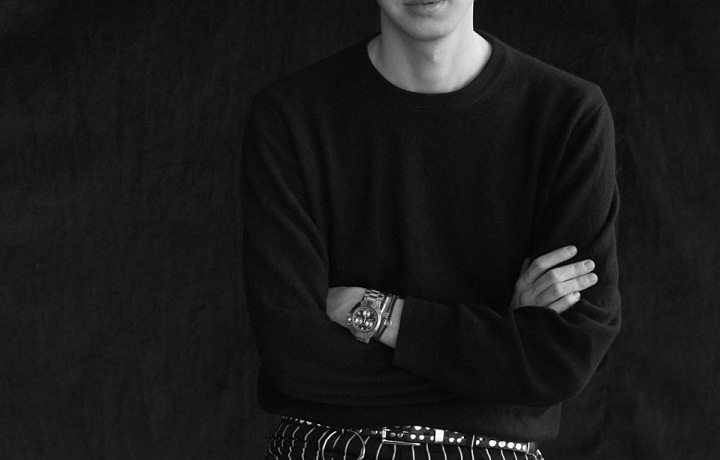 Oblíbený návrhář Michael Kovacik. 