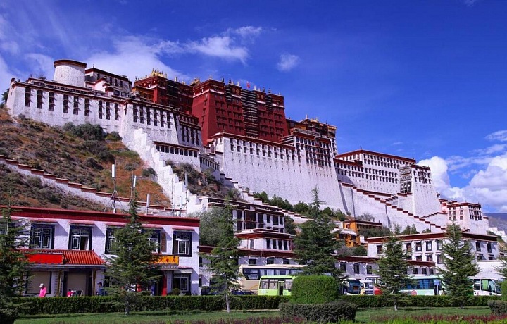 Palác Potala, Tibet