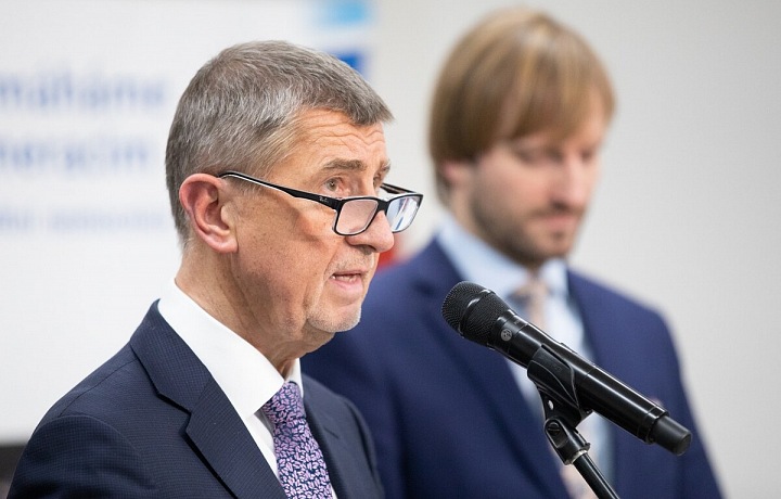 Andrej Babiš, premiér v demisi, a Adam Vojtěch, ministr zdravotnictví
