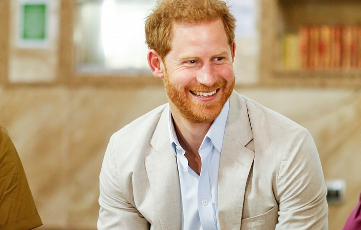 Princ Harry vydá svou knihu až v příštím roce