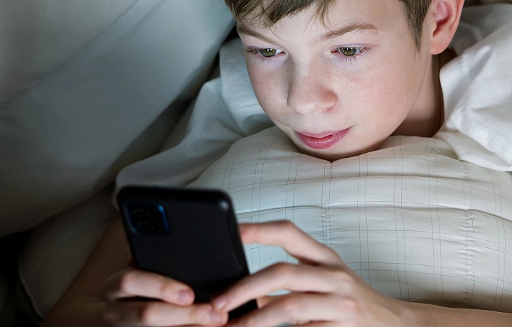 Mobil má většina mladých v Česku