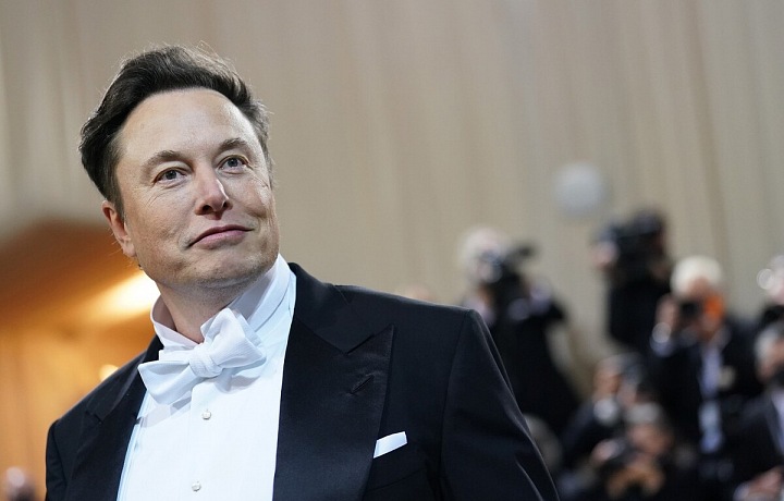 Elon Musk zrušil homeoffice. 
