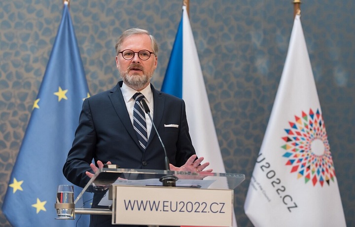 Tlak Ruska způsobuje zdražování energií, je přesvědčený Fiala.