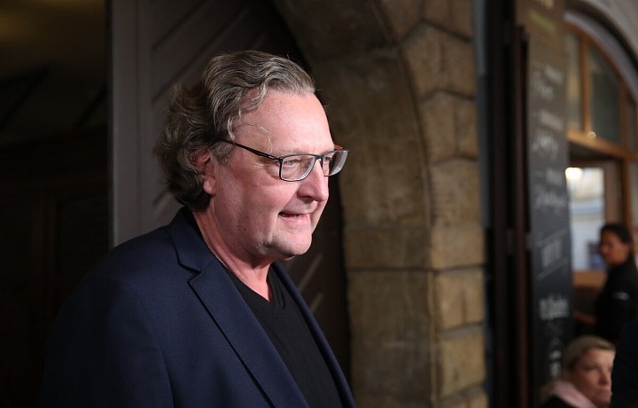 Hlaváček chce vládnout se Spolu a Piráty