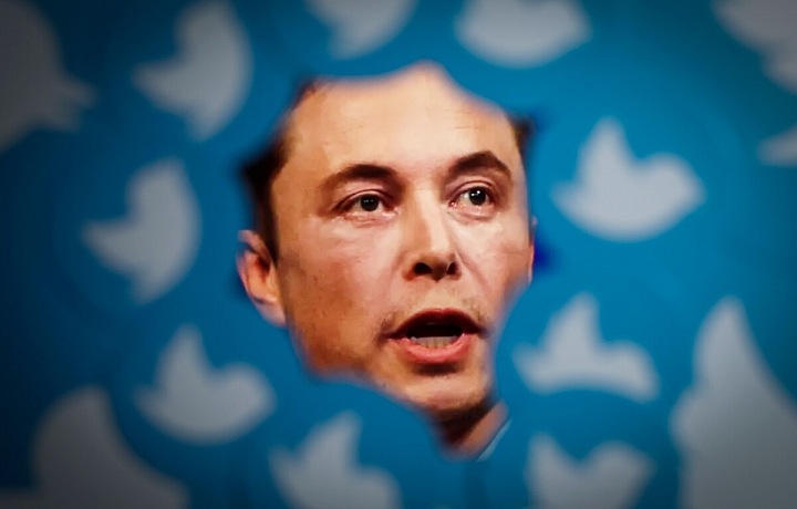 Muskovi se hospodaření Twitteru nelíbí