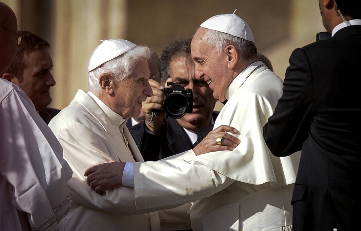 Benedikt XVI.